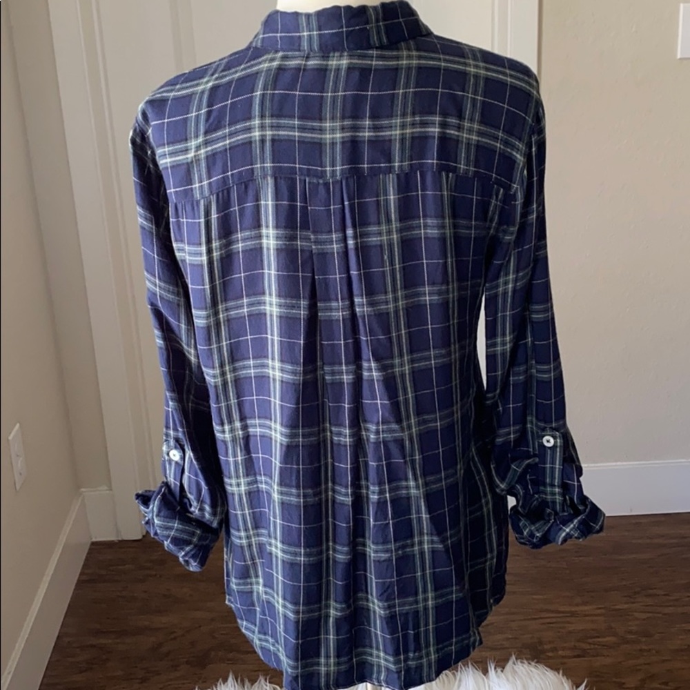 Harper plaid button down! - Picture 5 of 6